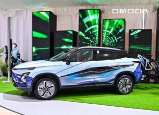 Visit the OMODA Exhibition for Product Showcase and Ecosystem Introduction.