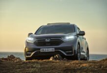 Which 7-seater SUV to choose within the budget of 1 billion VND?