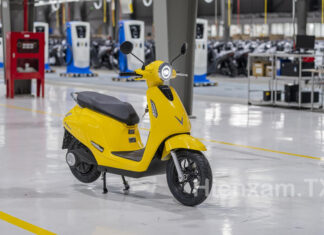 Vinfast EVO200 Electric Scooter Review: Compact, Spacious Trunk, Long-Range, and “Student-Friendly” Price