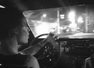 Justin Bieber transforms Lincoln Continental into a low-riding beast