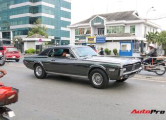 Rapper Binz flaunts his multimillion-dollar vintage car with a striking new look