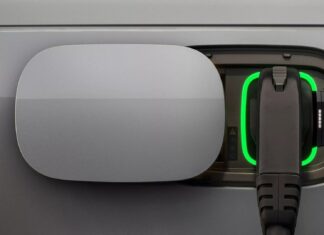 Introducing the Range Rover Electric: Top-class V8 Engine Performance, Leading Off-Road Capability