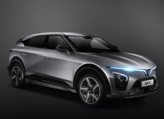 VinFast VF 7 Launches, Electric Car Enthusiasts Go Crazy