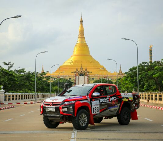 Impressive Achievements of Vietnamese Racing Team at Cross-Continental Rally