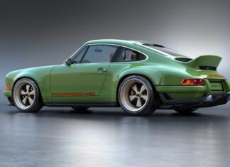 27-Year-Old Porsche 911 Transformed with F1 Technology