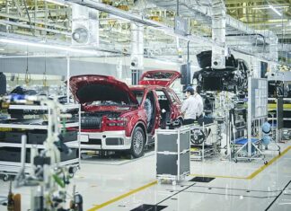 Pricey but worth it: Toyota Century 2024 demands meticulous assembly skills