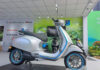 Opening up an agent for the Vespa Elettrica electric scooter in Vietnam, priced up to 280 million dong.