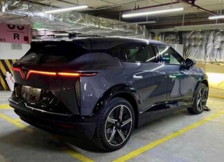 Hot New Addition: VinFast VF 7 with Stunning Images