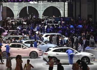 Chinese-Made Electric Car Subsidies Tighten