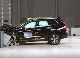 Only 3 Luxury SUVs Earn Top Marks in IIHS’ New Test