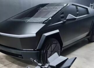 Tesla Cybertruck 2024 Unveiled in Miami with Matte Black, the New Heavy-Duty Electric Pickup Truck for Adventurous Enthusiasts