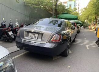 Lucky millionaire scores beautiful license plate 51K-568.68 for new generation Rolls-Royce Ghost at over 35 billion VND