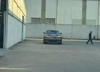 Rolls-Royce’s First Electric Car Debuts in Vietnam, No More Worrying about Fuel Consumption like its Sibling