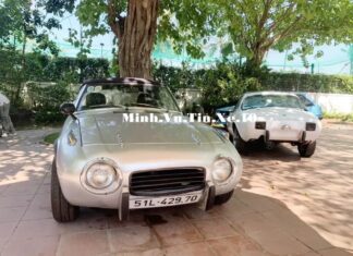 Quick review of “Qua” Vũ’s newly acquired Toyota Sports 800 duo: Determined to collect all JDM cars in Vietnam