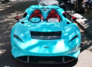 Sunbathing with the McLaren Elva, the windscreen-less version, featuring a detail that the amazing creation by Minh “Nhựa” is missing