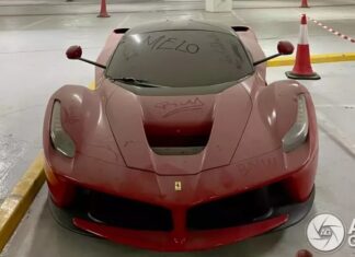 Ferrari LaFerrari discarded by Middle Eastern car enthusiasts in parking lot: A closer look reveals many abnormalities