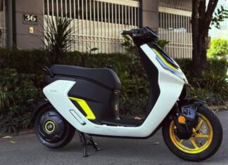 Chinese Electric Scooter Zeeho AE6+ Sold by Private Dealers for Over 90 Million VND, Comparable to Honda SH 160i
