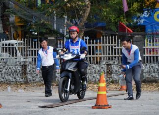 Honda Vietnam recognizes the outstanding dealerships in Road Safety Training activities in Q4/2023