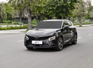 Huge discount alert: Electric cars outperform gas cars in end-of-year shopping season