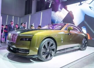 Quick Review of Rolls-Royce Spectre – Ultra-Luxury Electric Car Starting From 18 Billion VND