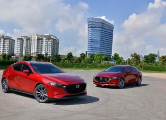 Sedan Sales for November 2023: Toyota Corolla Altis Falls Behind, Lagging Behind Honda Civic.