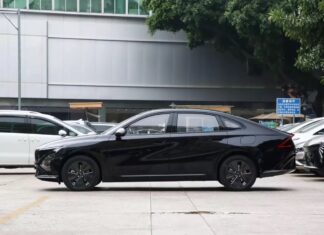 Quick Review: Wuling Starlight – New sedan priced at over 300 million VND, is it a potential contender for Hongguang Mini EV in Vietnam?