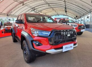 2024 Toyota Hilux GR Sport – Ford Ranger Raptor’s New Competitor Arrives in Southeast Asia