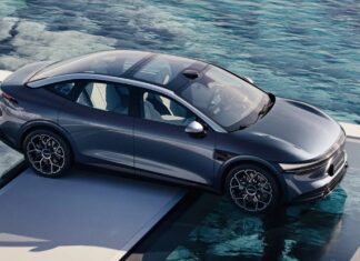 Zeekr introduces heat-resistant electric vehicle battery that can charge in 15 minutes and travel 500 km