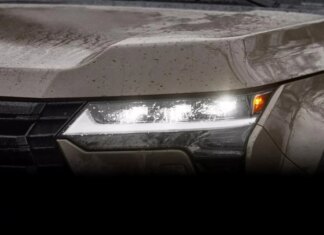 The first look at the new Lexus GX in action