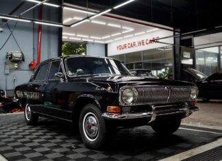 Vietnamese mechanic restores 43-year-old Volga: Upgrades 100+ parts, adds new features.