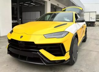 2 Rolls-Royce Cars Worth Over 80 Billion Dong Disappear, Hot Mom Đoàn Di Băng Surprisingly Shows Off Lamborghini Urus Performante Birthday Gift