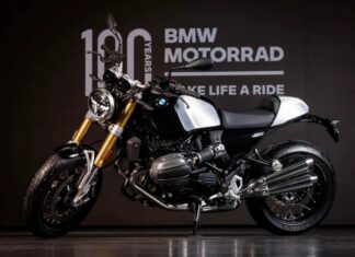2023 BMW Motorrad R12 nineT introduces new cruise control feature