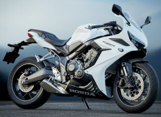 Enhanced Sporting Appearance for the 2023 Honda CBR650R