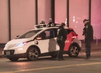 Self-driving car’s narrow escape raises safety concerns