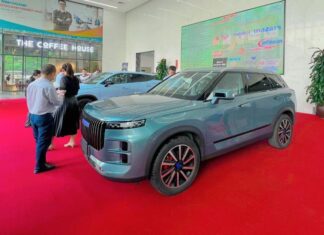 Chery Jaecoo 7 PHEV debuts in Vietnam, boasting an astonishing fuel efficiency of just 1 liter/100 km.