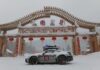 A Haiphong millionaire drives a 16 billion Porsche 911 Dakar through “icy city” in China