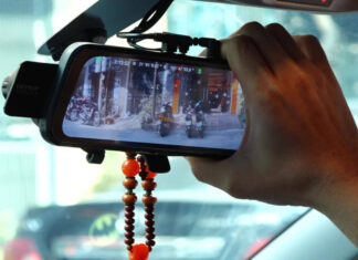 Requirement for Personal Cars to Install Dashboard Cameras Like Commercial Vehicles