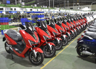 Experience the Pega Newtech electric scooter and explore the assembly plant.