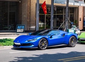Saigon tycoon spends 31 billion on Ferrari 296 GTS, wheels alone cost over 1 billion.