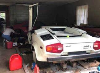Dusty Lamborghini Supercar Unveiled After Decades, Grandson in Shock