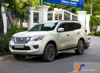 Nissan Terra Review: Stunning Exterior, Impressive Off-Road Performance, Unpleasant for Urban Driving.