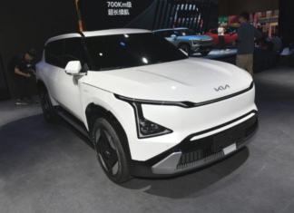 The Real Image of Kia EV5 2024: A Compact Electric SUV for the Dynamic Generation