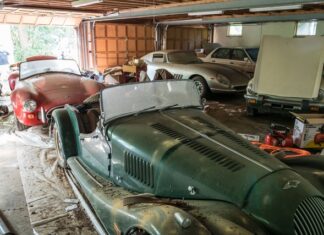 Owner Neglects 5 Damaged Cars: Mice Build Nest Inside, Expert Appraises at $4 Million