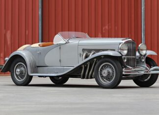 Top 10 highest-priced cars sold – The most expensive one costs billions of Vietnamese dong!