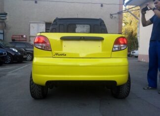 Russian mechanic converts Daewoo Matiz into a pickup truck