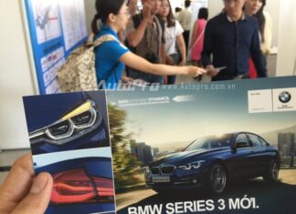 Isetta Retro Car Arrives in Vietnam, BMW at VMS 2015 Invites Guests to Test Drive