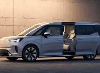 Volvo Unveils EM90 – The Inaugural Electric MPV: 738 km Driving Range at 2.75 Billion VND