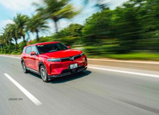 VinFast unveils CATL battery variant for VF 8 and VF 9, with the biggest price hike at 111 million VND