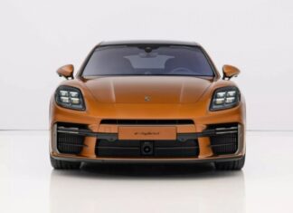 Porsche Panamera 2024: Bouncing Around like the Mercedes-Benz GLS