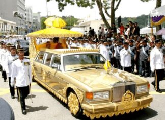 Brunei’s King Owns the Biggest Car Collection in the World
